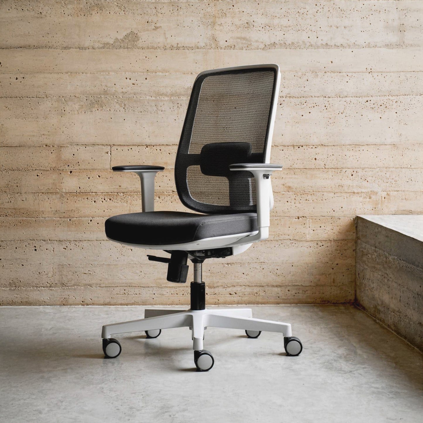 Silla Oficina Taylor Pro Negro/Blanco